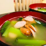 ウインナーと小松菜の鶏だしスープ